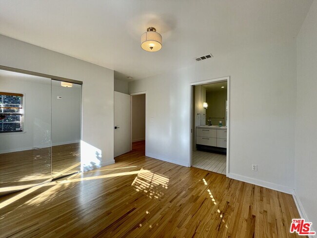 Building Photo - 8011 Stewart Ave