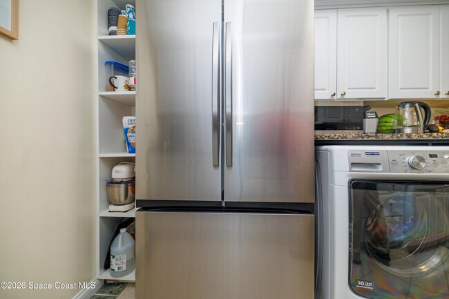 Building Photo - 2100 N Atlantic Ave