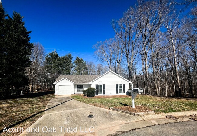 Primary Photo - 3 br, 2 bath House - 6400 Chamblee Ct
