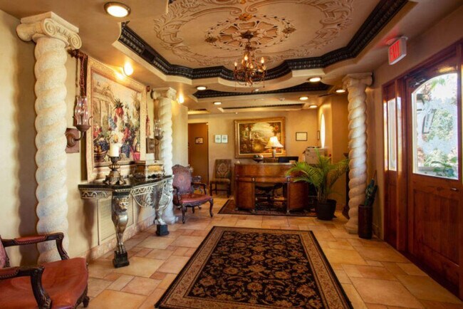 Building Photo - 935 Beach View Drive-SI ID1267843P