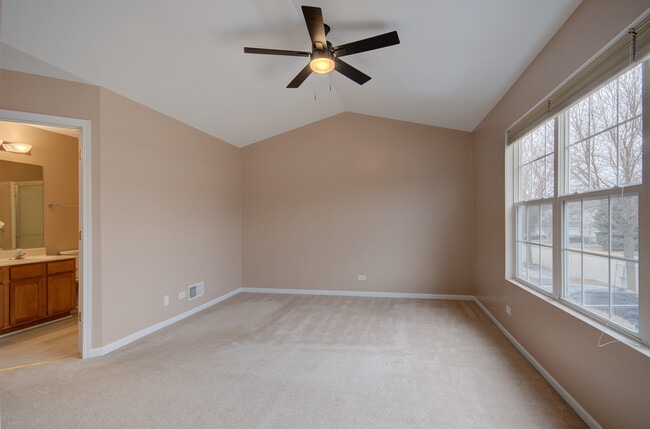 Building Photo - 2421 Stoughton Cir