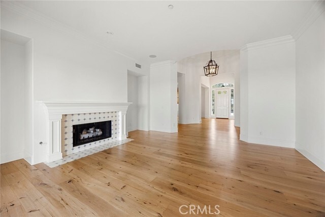 Building Photo - 2309 Skyline Dr