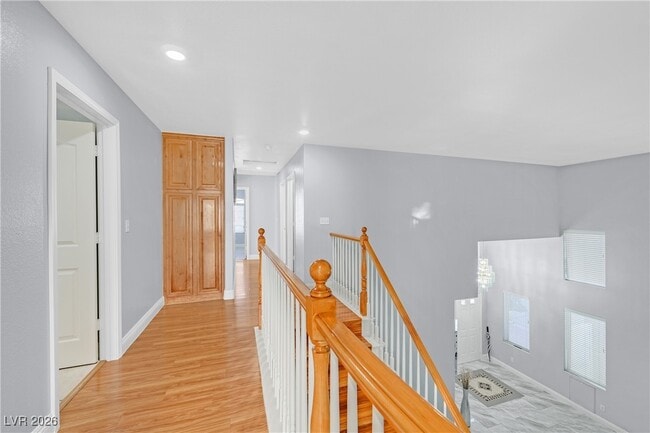 Building Photo - 871 Brunellos Ave