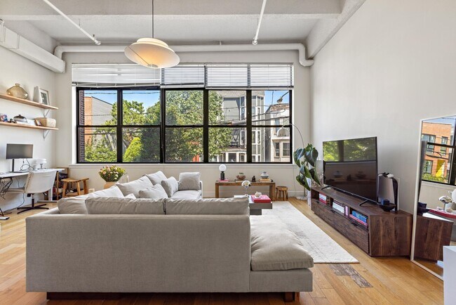 Building Photo - 300 Communipaw Ave