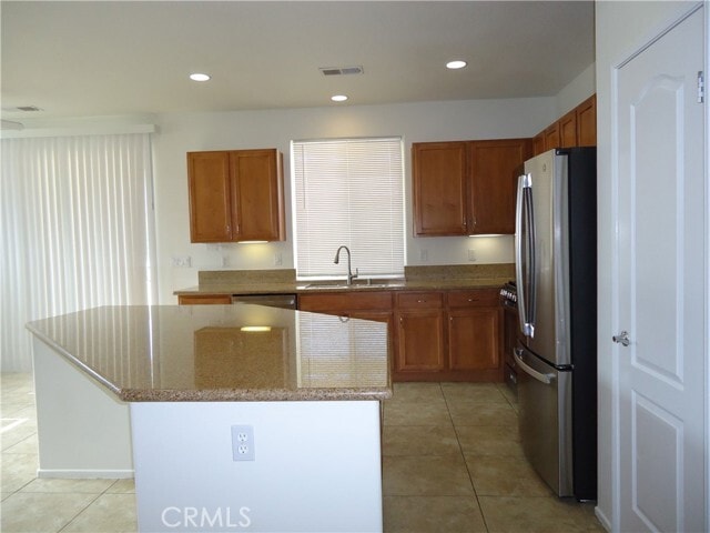 Building Photo - 65439 Via Del Sol