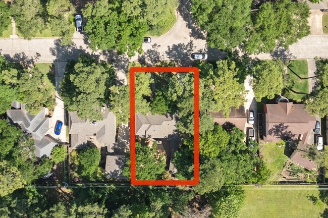 Building Photo - 12119 Auburn Hills Dr