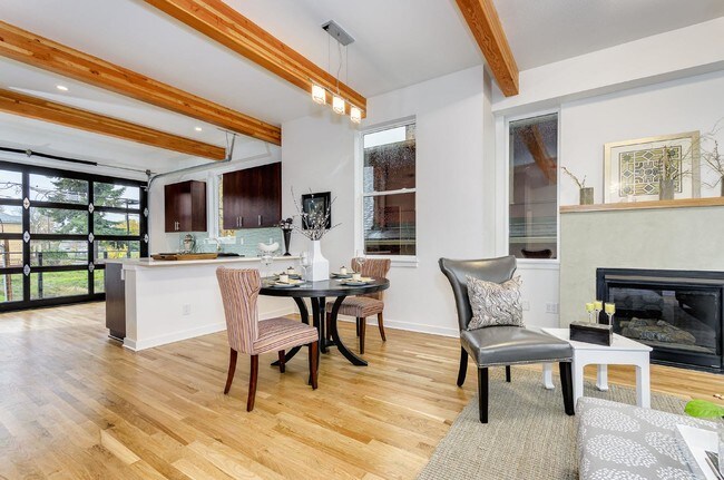 Living Room/Dining Area - Verona