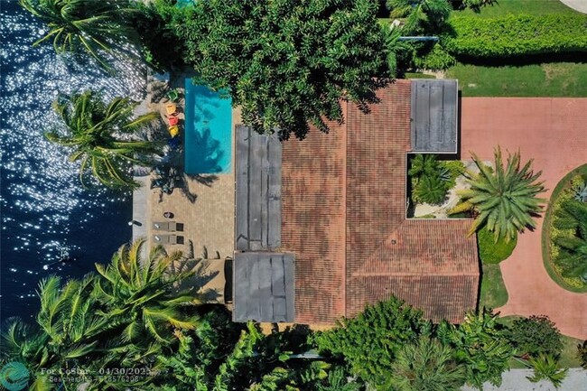 Building Photo - 3230 S Terra Mar Dr