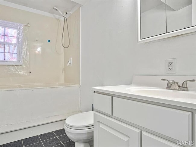 Building Photo - 217 Jubaka Dr