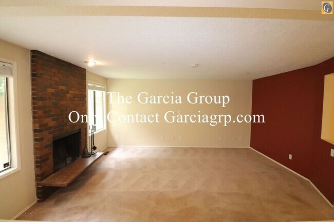 Building Photo - 9585 SW New Forest Dr