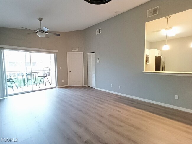 Building Photo - 4281 Bellasol Cir