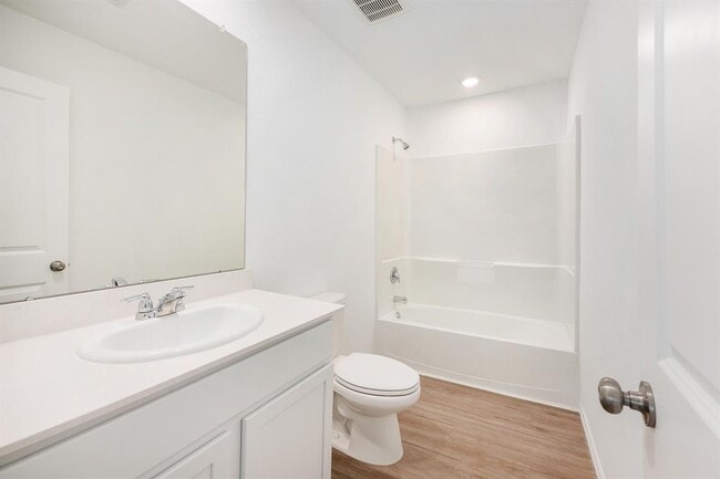 Building Photo - 1118 Millers Pass Dr