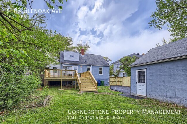 Building Photo - 6103 Glenoak Ave