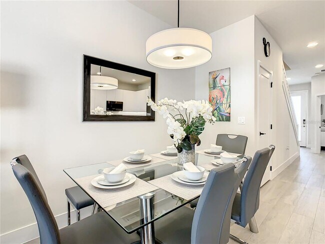 Building Photo - 17230 Blessing Dr