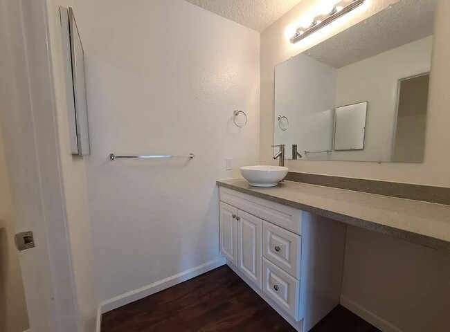 Building Photo - 10202 Black Mountain Rd