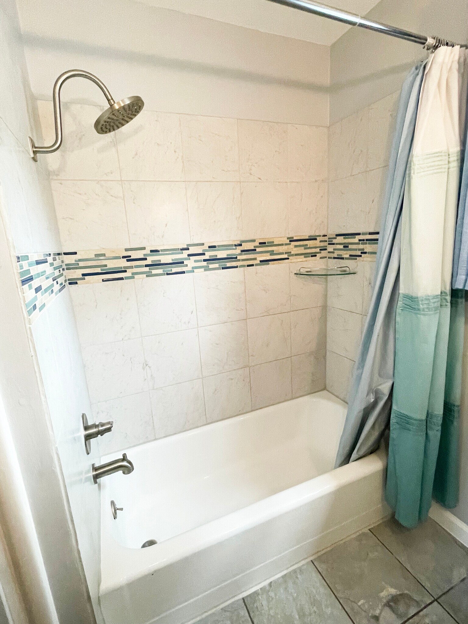 Downstairs bathroom shower - 279 Highfield Dr