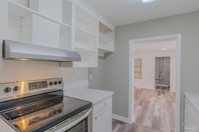 Building Photo - 1223 Wisteria Ave