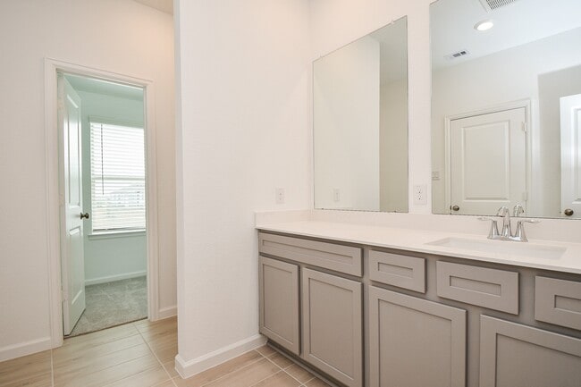 Building Photo - 21138 Castroville Way
