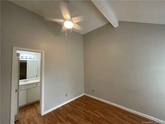 Building Photo - 298 Carriage Crossing Ln