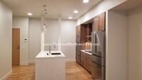 Building Photo - Luxury 1 Bedroom Condo at The Midtown