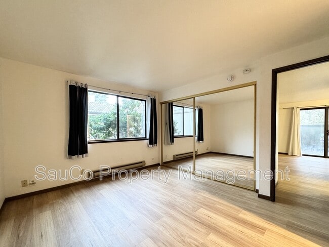 Building Photo - 63 Galen St