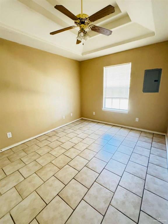 Building Photo - 9 W Prosperity Dr