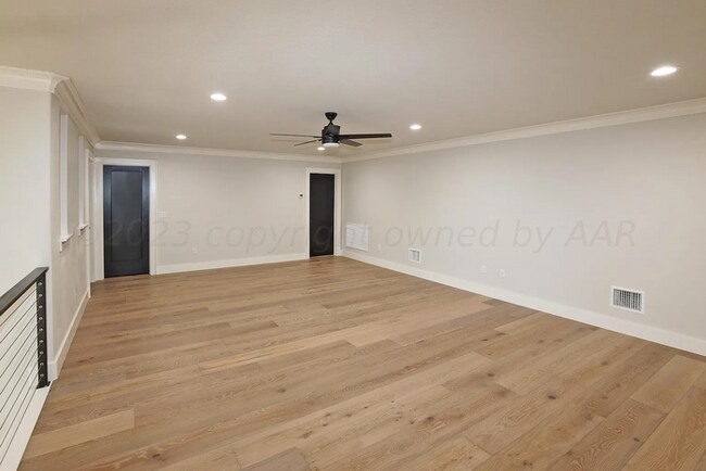 Building Photo - 9405 Rockridge Pkwy