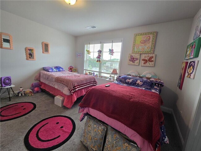 Building Photo - 556 Amarante Cir