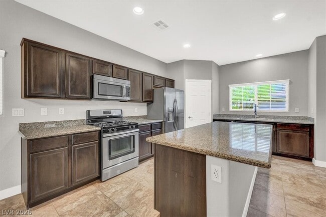 Building Photo - 7653 Sweet Mist Ave