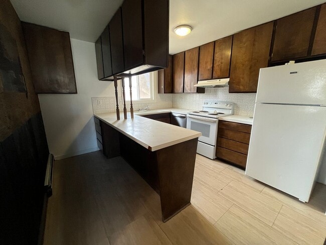 Building Photo - Newly Updated Duplex in Northwest Fort Collins