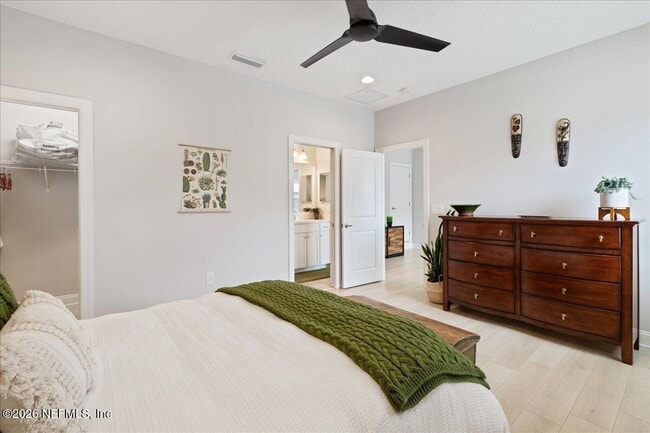 Building Photo - 10300 Silverbrook Trl