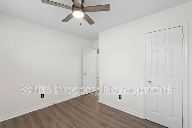 Building Photo - 505 Butler Ct