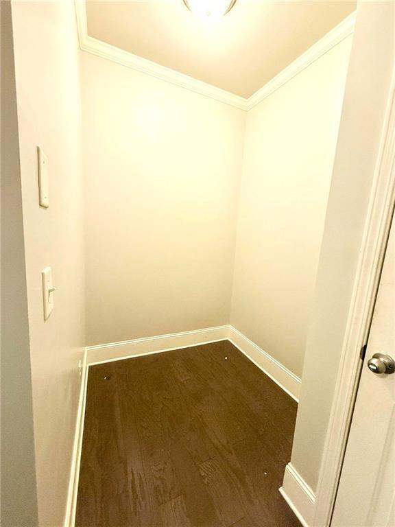 Building Photo - 4230 Miramount Overlook