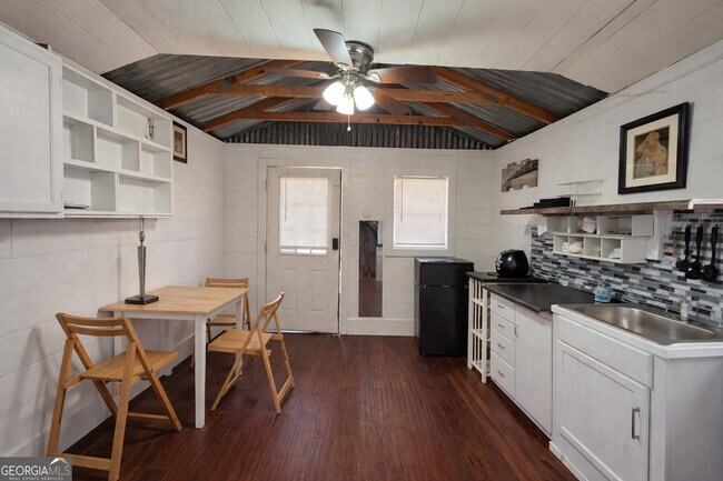 Building Photo - 2298 Tilson Cir