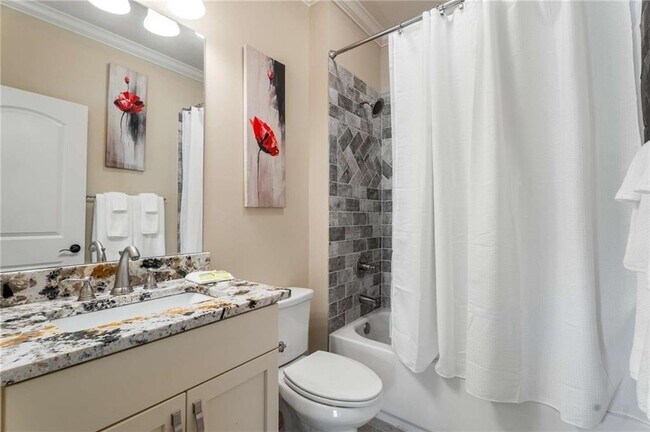 Building Photo - 6552 Long Acres Dr