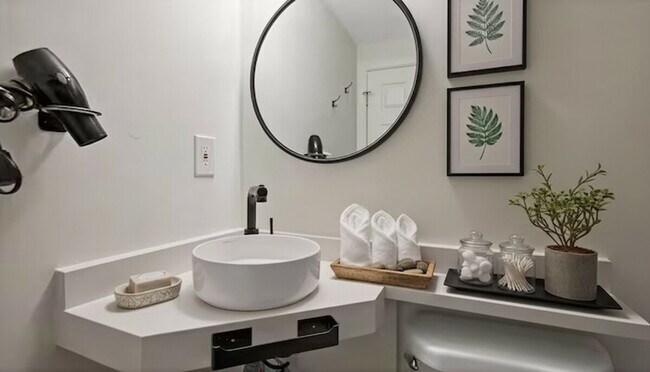 Building Photo - 6514 Adak St