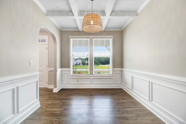 Building Photo - 301 Korbel Dr