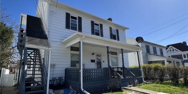 Primary Photo - 559 Jefferson Street