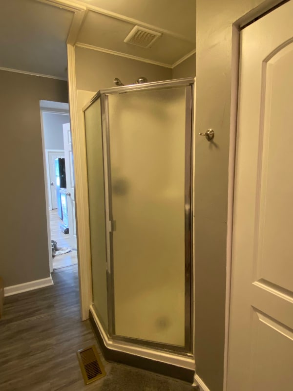 Building Photo - 614 Cherokee St