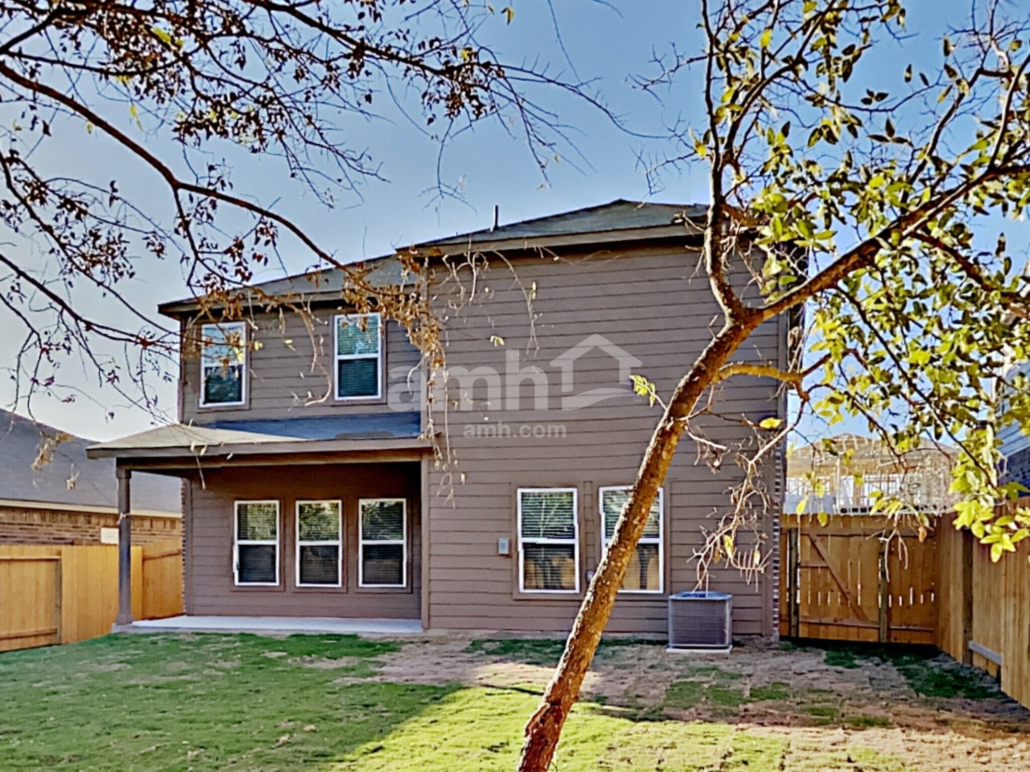 Building Photo - 7926 Cactus Plum Dr