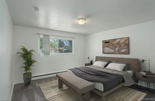 Building Photo - Spacious & Remodeled 3-Bedroom Corner Unit...