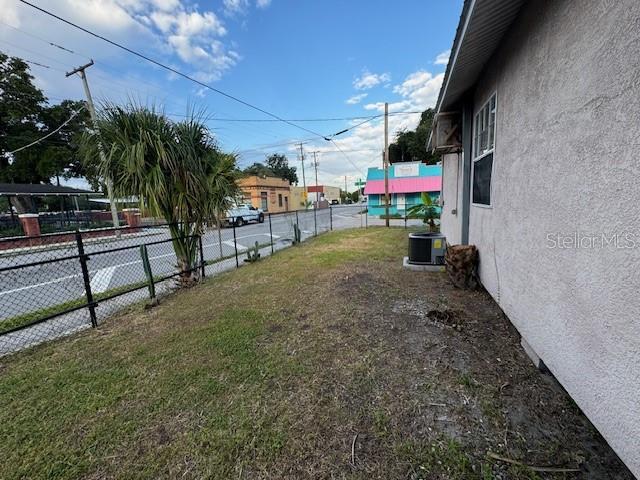 Building Photo - 2801 N 16th St