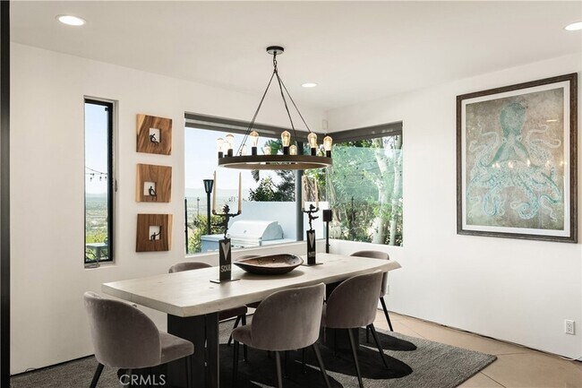 Building Photo - 3230 Tyrol Dr