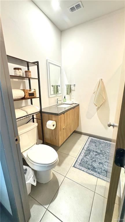 Building Photo - 18 Mile 6 Rd N