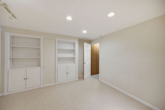 Building Photo - 12819 Huntercreek Rd