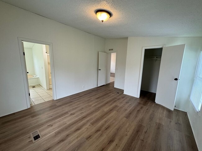 Building Photo - Nice 3/2 Trailer in Shannon- $1,195