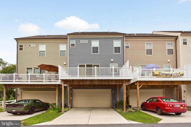 Building Photo - 17833 Porter Rd