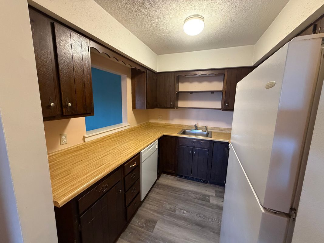 Building Photo - 1088 Dover Rd