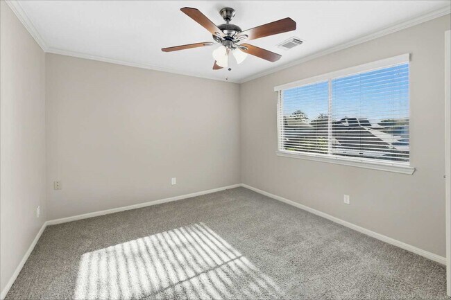 Building Photo - 1011 Wentworth Dr