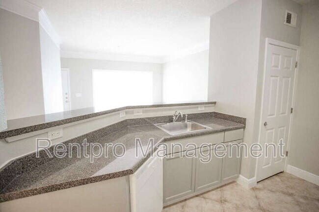 Building Photo - 4802 51st St W